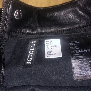 H&M divided women’s leather mini skirt